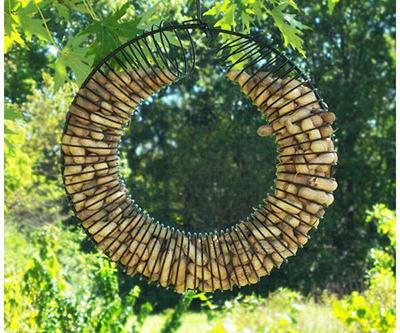 Whole Peanut Ring Wreath Feeder