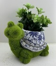 GARDEN FIGURE TURTLE PLANTER