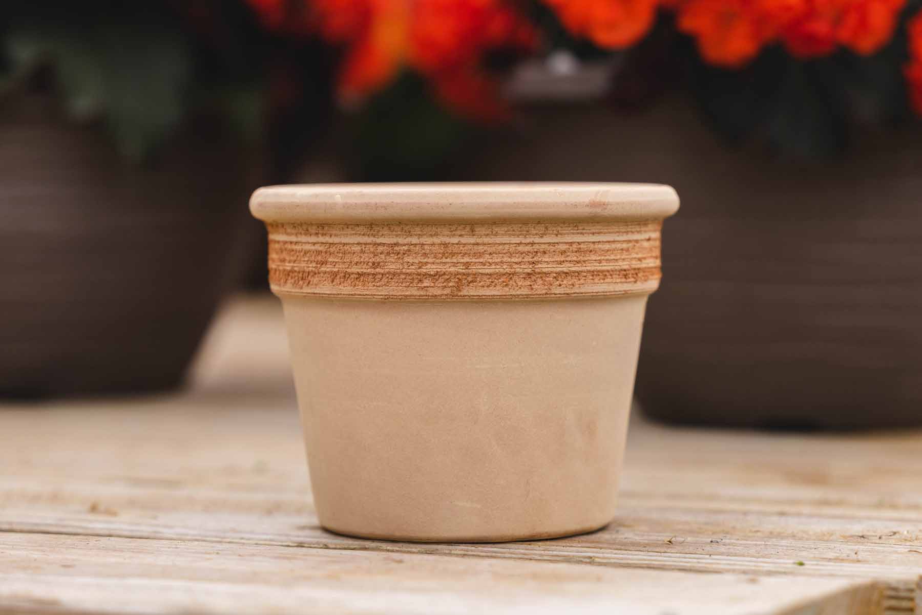 15cm Scratched Light Orange Straight Pot