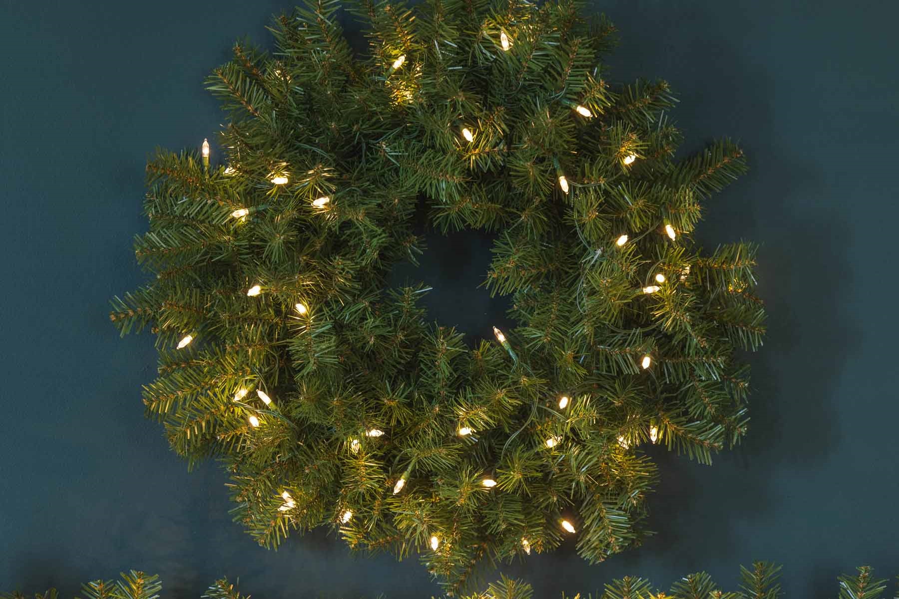 PREMIUM 24" MAJESTIC WREATH