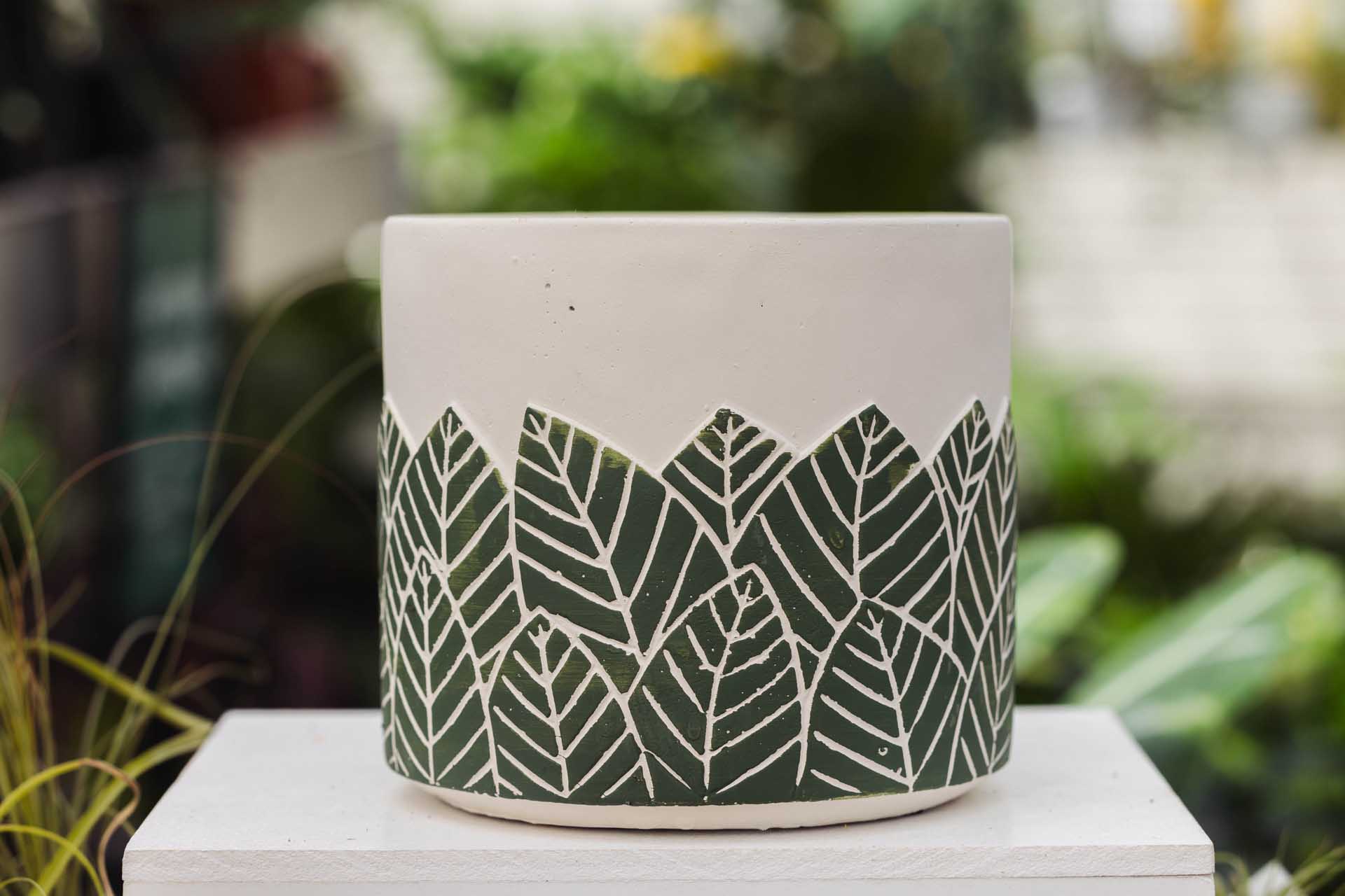 5.5" Green Leaf Cache Pot