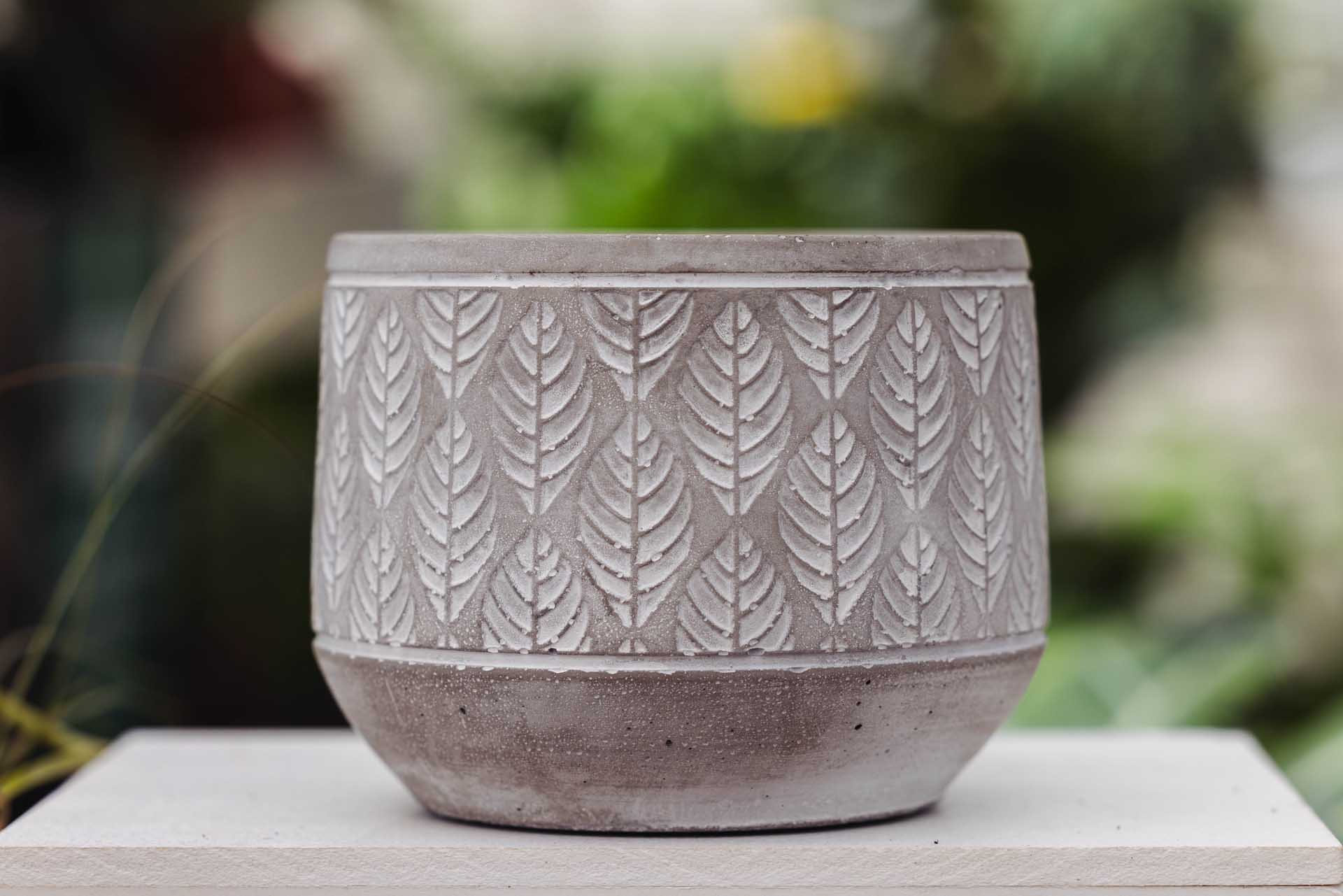 5" Gray Etched Leaves Planter