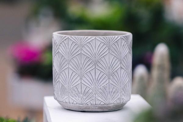 5" White & Gray Art Deco Fan Cache Pot