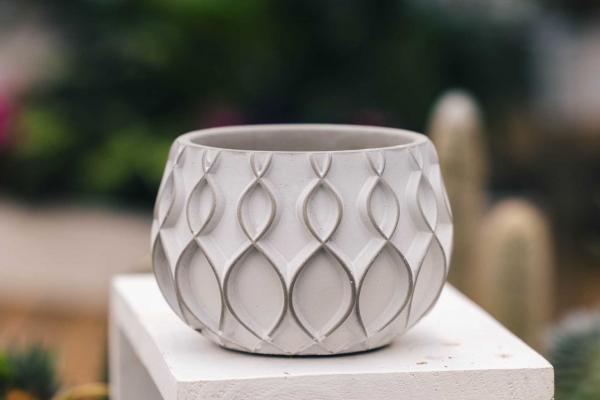 6" White Ascending Ovals Cache Pot